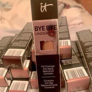 Bye Bye Under Eye concealer